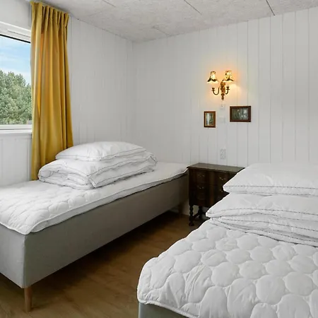 Stunning In Vaeggerlose With Sauna *